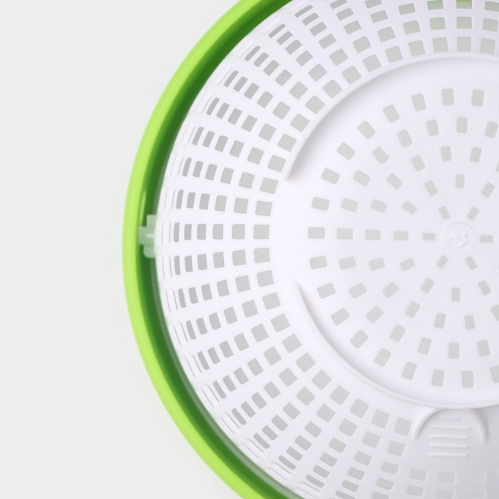 Центрифуга для сушки зелени, цвет зелёный Центрифуга для сушки зелени, цвет зелёный