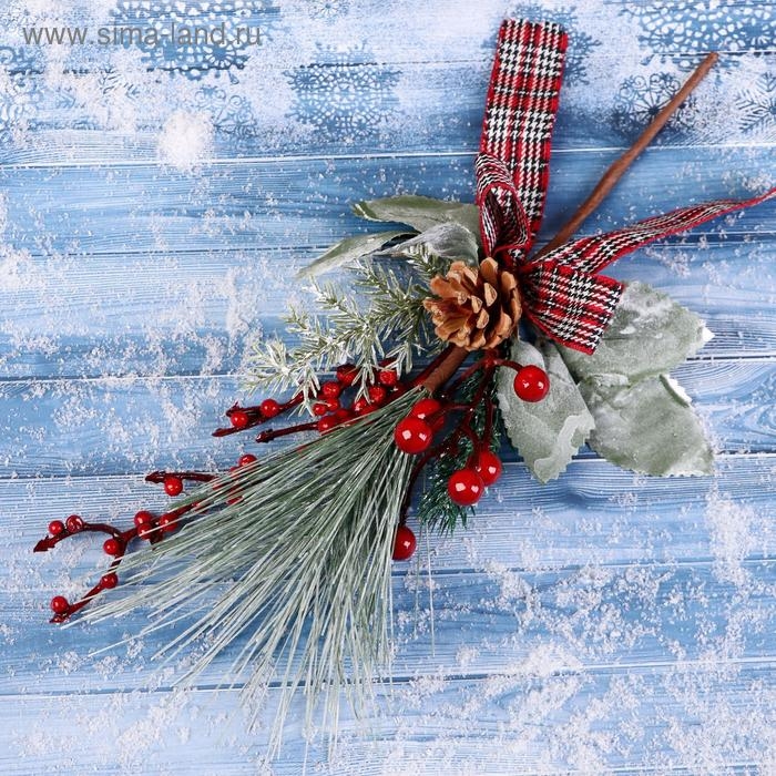Декор  Декор "Зимнее очарование" шишка ягоды хвоя бантик, 28 см