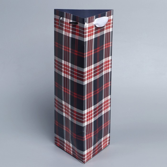 Пакет подарочный под бутылку, упаковка, «Самому лучшему мужчине», 13 х 32 х 11,3 см