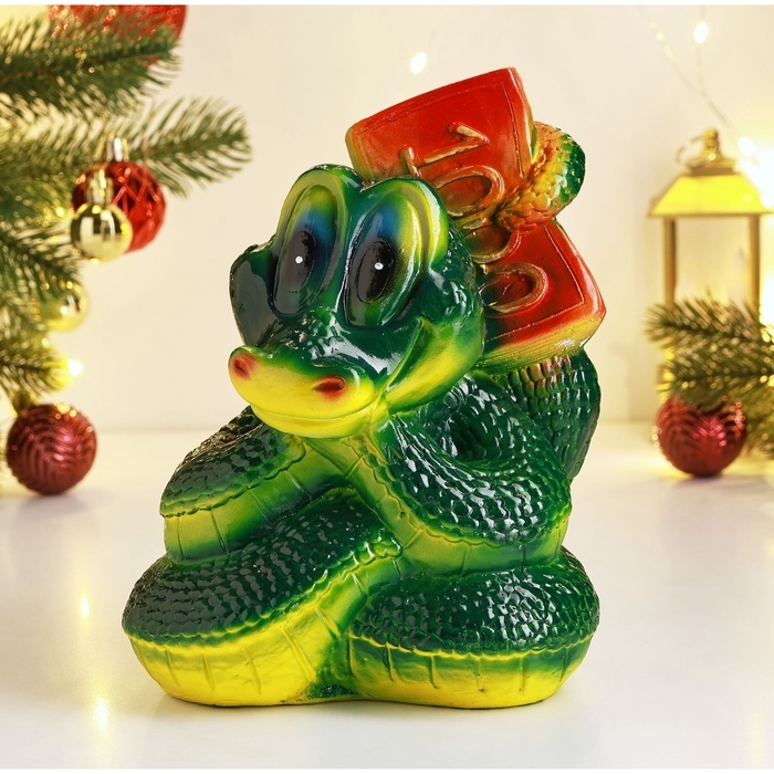 Новый год. Символ 2025. Копилка Новый год. Символ 2025. Копилка "Змея с купюрой" 20х16см, зеленая