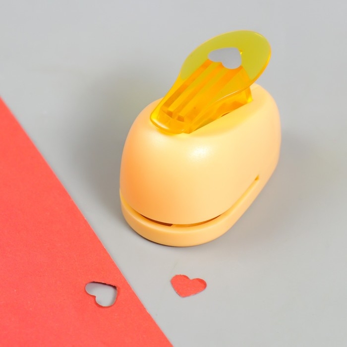 Фигурный компостер Фигурный компостер "Рукоделие. Узор 070" 5,2х3,2х4,0 см, d = 1 см