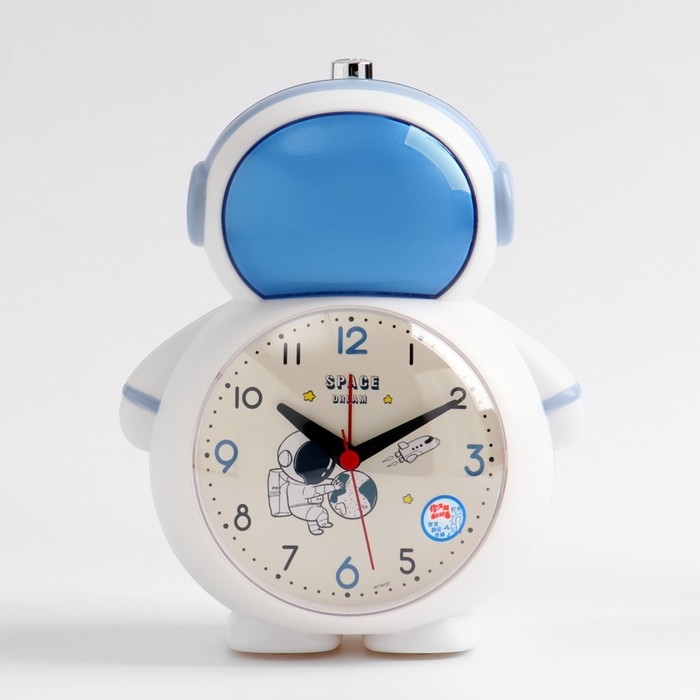 Часы - будильник настольные Часы - будильник настольные "Космонавт" детские, плавный ход, d-10 см, 15 х 18.5 см, 2АА