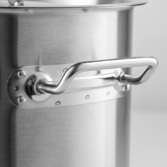 Кастрюля из нержавеющей стали Hanna Knövell HoReCa, 12 л, толщина 0,8 мм, 201 сталь, металлическая крышка Кастрюля из нержавеющей стали Hanna Knövell HoReCa, 12 л, толщина 0,8 мм, 201 сталь, металлическая крышка