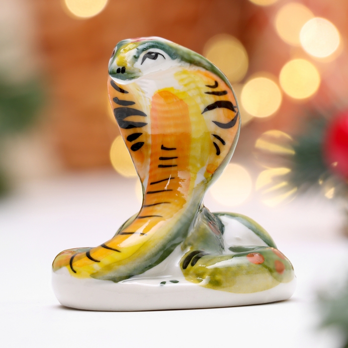 Новый год. Сувенир символ года Новый год. Сувенир символ года "Змея Черри", гжель, цвет, 6 см
