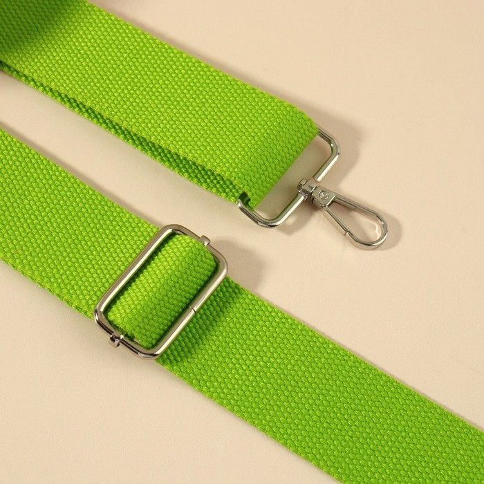 Ручка для сумки, стропа, с карабинами, 139 ± 3 × 3,8 см, цвет салатовый Ручка для сумки, стропа, с карабинами, 139 ± 3 × 3,8 см, цвет салатовый