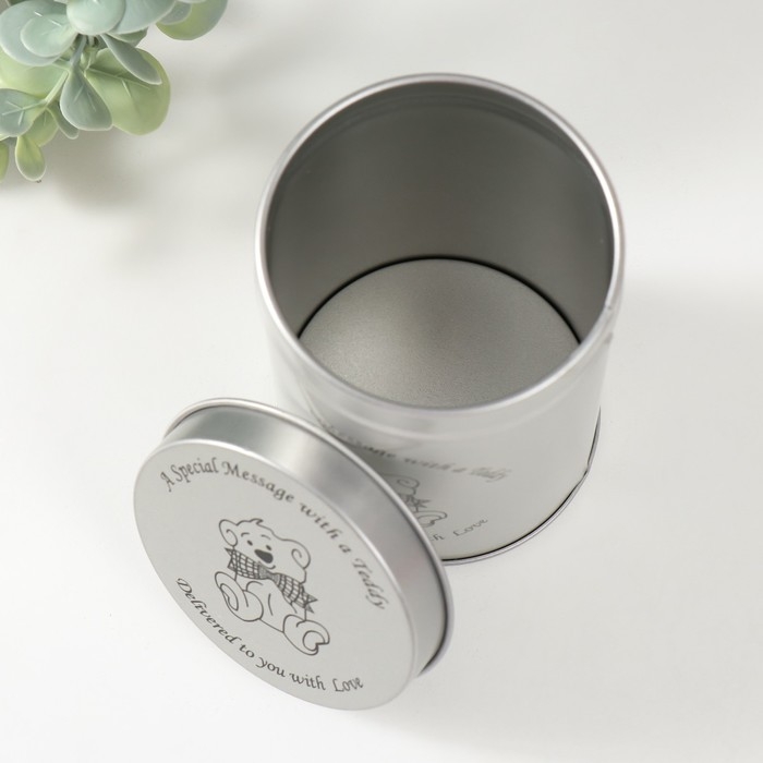 Шкатулка металл цилиндр "Медвежонок сбантом" 7,5х7,5х11 см