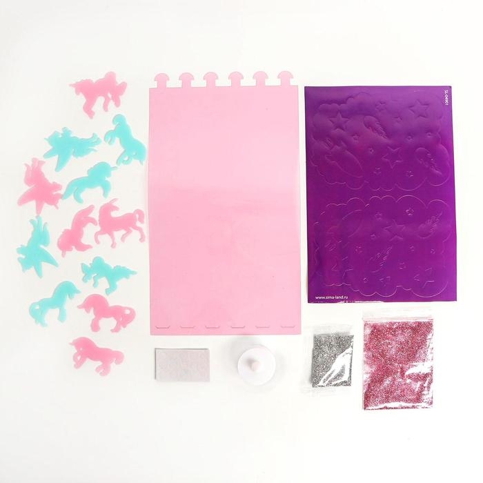 Набор для творчества «Чудесный ночник: единорог» Набор для творчества «Чудесный ночник: единорог»