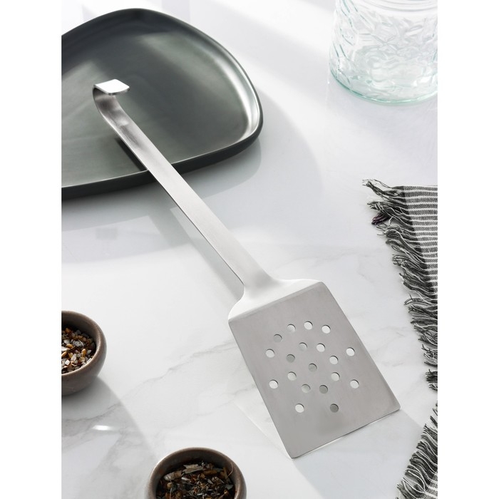 Лопатка перфорированная из нержавеющей стали Доляна «Индия», длина 39 см Лопатка перфорированная из нержавеющей стали Доляна «Индия», длина 39 см