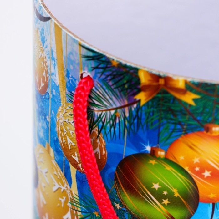 Новый год. Подарочная коробка, тубус «Новогодние музыканты» 120х220мм . Новый год. Подарочная коробка, тубус «Новогодние музыканты» 120х220мм .