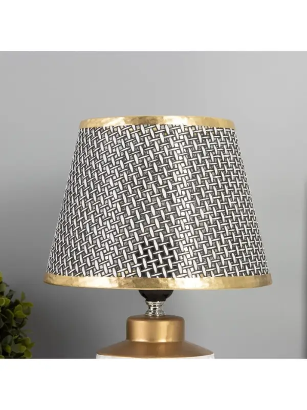 Лампа настольная &laquo;Мрамор&raquo; 1&times;40 Вт Е27 черный/золото 22.5&times;22.5&times;35 см