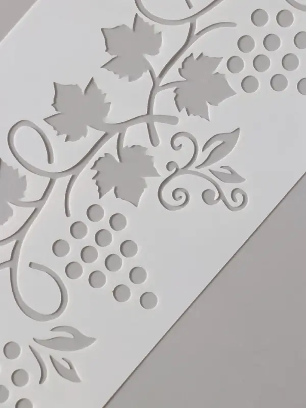 Трафарет бордюрный пластик Трафарет бордюрный пластик "Виноград" 10х30 см