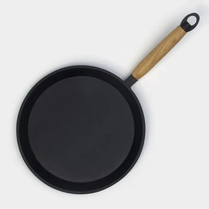 Сковорода блинная литая Magma, d=24 см, h=1.5 см, деревянная ручка, индукция, чугун, чёрная