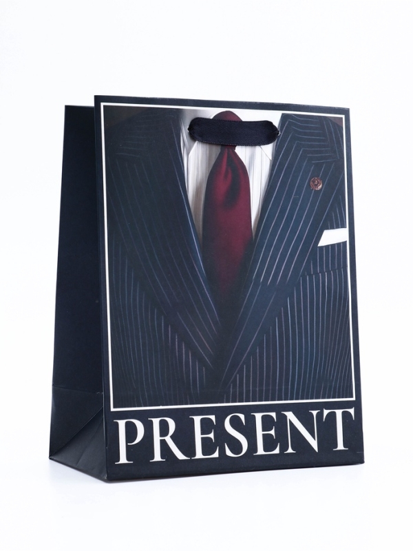 Пакет подарочный вертикальный "Мужской", 18 х 23 х10 см