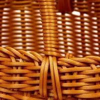 Корзина пластик 32 х 25 х 21 см, ручка17 см коричневый