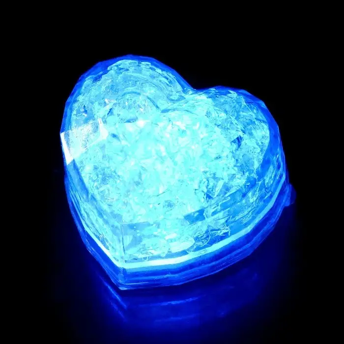 Свеча светодиодная «Сердце»