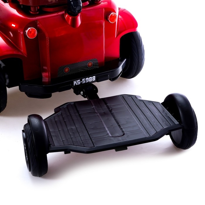 Электромобиль «Ретро», с подставкой для родителя, цвет красный глянец Электромобиль «Ретро», с подставкой для родителя, цвет красный глянец