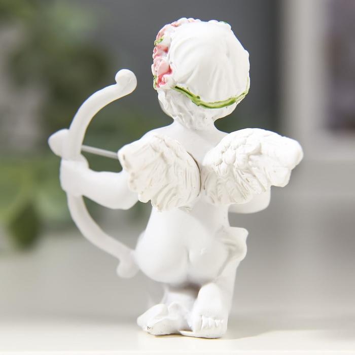 Сувенир полистоун  Сувенир полистоун "Купидон" в венке из роз, МИКС, 6,5х6х5 см