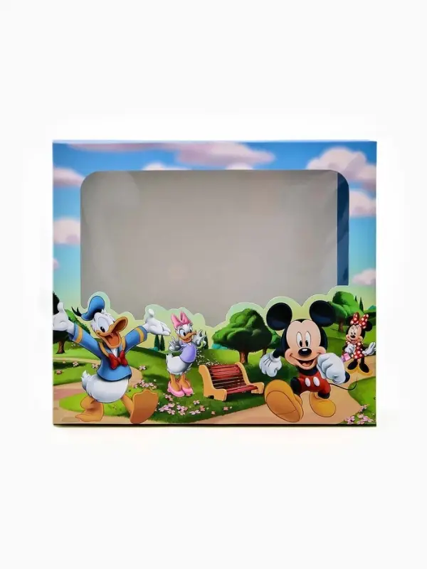 Коробка подарочная &laquo;Друзья&raquo;, 23.5 &times; 20.5 &times; 5.5 см