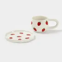 Чайная пара "Клубничка" блюдце 15х1,5 см, кружка 14,5х9х7 см