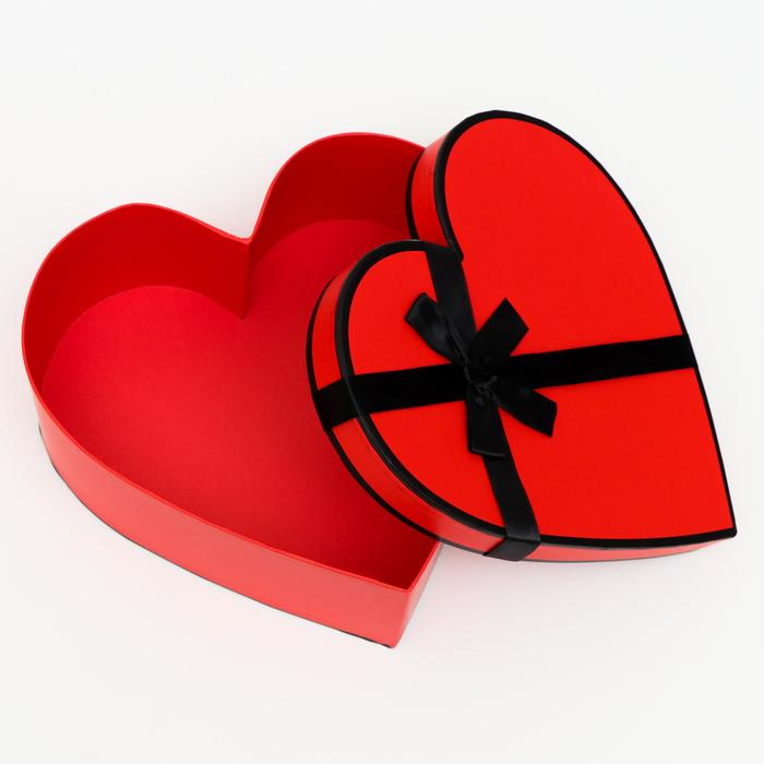 Набор коробок 3 в 1 Набор коробок 3 в 1 "Сердца", 33 x 32 x 11.5 - 26 x 25 x 9.5 см