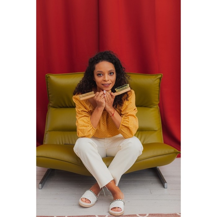 Щётка для одежды и обуви SAVANNA, 21×3,4 см, 59 пучков, искусственная щетина Щётка для одежды и обуви SAVANNA, 21×3,4 см, 59 пучков, искусственная щетина