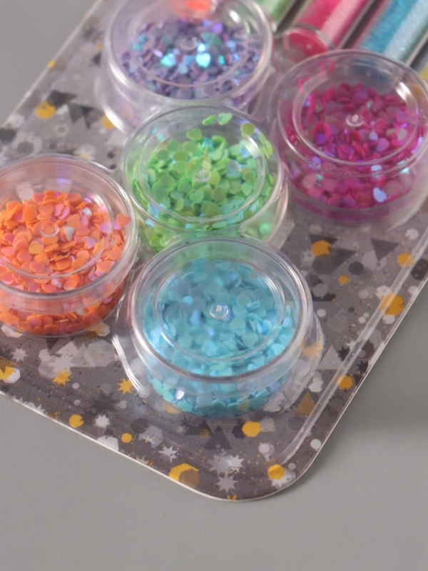 Глиттер Глиттер "Пудра и сердечки" неон набор 5х6 гр и 5х5 гр 21,4х9,3 см