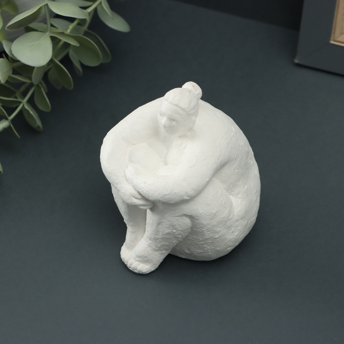 Фигура  Фигура "Дама" 10х7х10см, белая