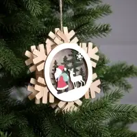 Ёлочная игрушка &laquo;Дед Мороз с подарками&raquo;, 15.5 см, 1 LED, от батареек, свечение тёплое белое