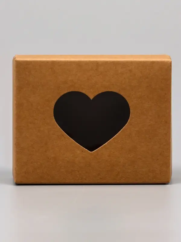 Коробка складная &laquo;Сердца&raquo;, крафт, с окном, 10&times;8&times;3.5 см
