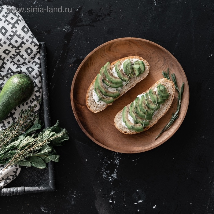 Тарелка из натурального кедра Mаgistrо, d=23 см, цвет коричневый Тарелка из натурального кедра Mаgistrо, d=23 см, цвет коричневый