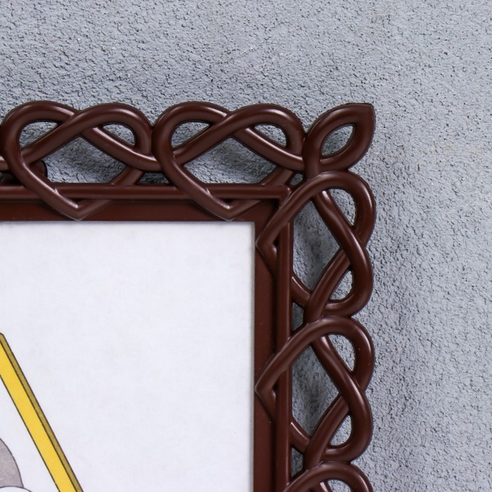 Фоторамка 10х15 см пластик L-7 орех (пластиковый экран) Фоторамка 10х15 см пластик L-7 орех (пластиковый экран)