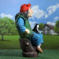 Садовая фигура из полистоуна &laquo;Баба Яга на ступе с кошкой&raquo;, 74&times;36&times;40 см, МИКС