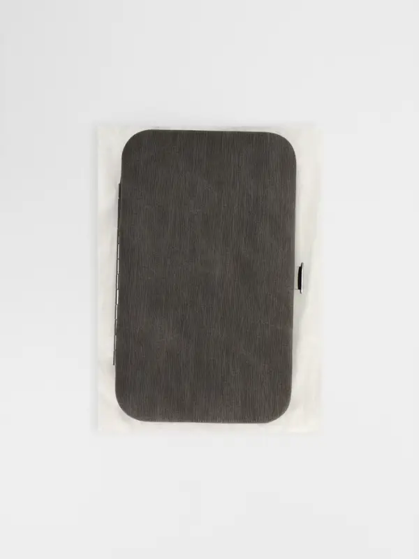 Набор маникюрный, 10 предметов, в футляре, серый, чёрный