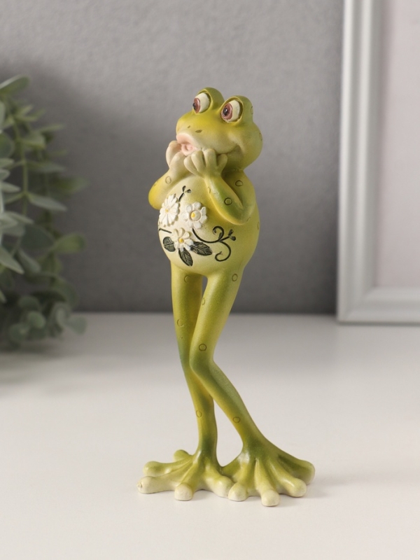 Сувенир полистоун Сувенир полистоун "Лягушка стеснительная, с цветами на животике" 11,5х3,5х16 см