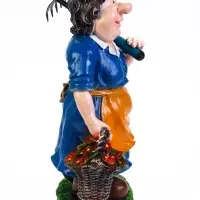 Садовая фигура из полистоуна &laquo;Баба с тяпкой&raquo;, 63&times;23&times;27 см