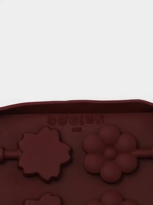 Форма для леденцов Доляна &laquo;Цветы&raquo;, силикон, 25&times;10.5&times;1 см, 12 ячеек (3.2&times;3 см), с палочками, МИКС