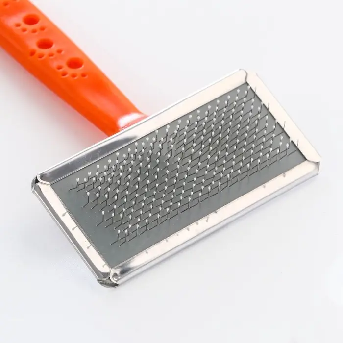 Пуходёрка &laquo;Лапки&raquo; средняя, 9&times;12 см, с каплями, оранжевая