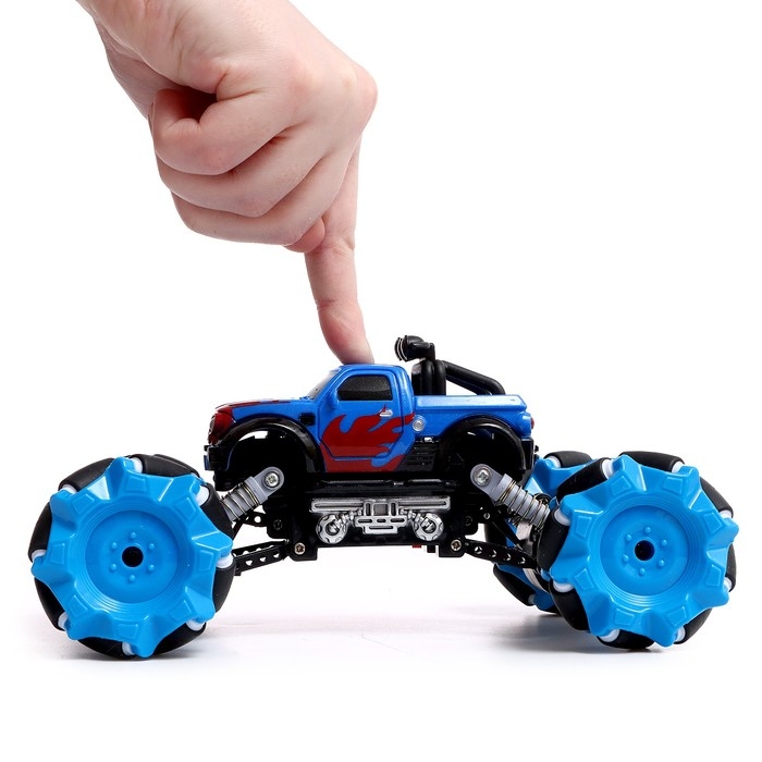 Джип радиоуправляемый DRIFT, 4WD, дрифт, работает от аккумулятора, цвет синий Джип радиоуправляемый DRIFT, 4WD, дрифт, работает от аккумулятора, цвет синий