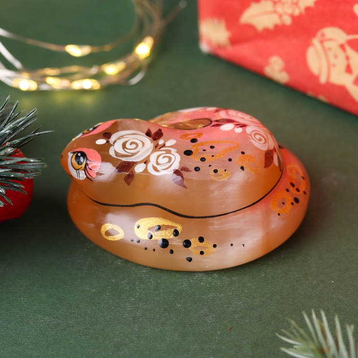 Сувенир Сувенир "Змея Ева", селенит