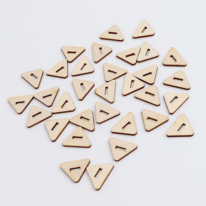 Настольная игра «Малыши» Настольная игра «Малыши»