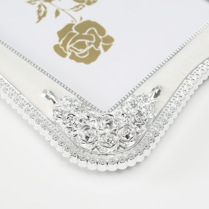 Фоторамка пластик под металл 13х18 см  Фоторамка пластик под металл 13х18 см "Розовый сад" серебро и перламутр 22х16,7х1,5 см