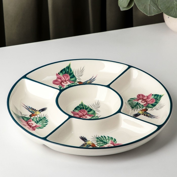 Менажница 5 ячеек Доляна «Тропики», d=26 см, цвет белый Менажница 5 ячеек Доляна «Тропики», d=26 см, цвет белый