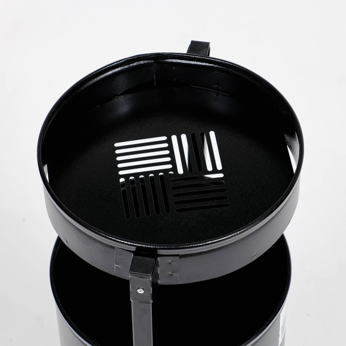 Урна уличная «Меркурий» 21 л, 32 х 70 х 28,5 см, черная, бак 0,6 мм Урна уличная «Меркурий» 21 л, 32 х 70 х 28,5 см, черная, бак 0,6 мм