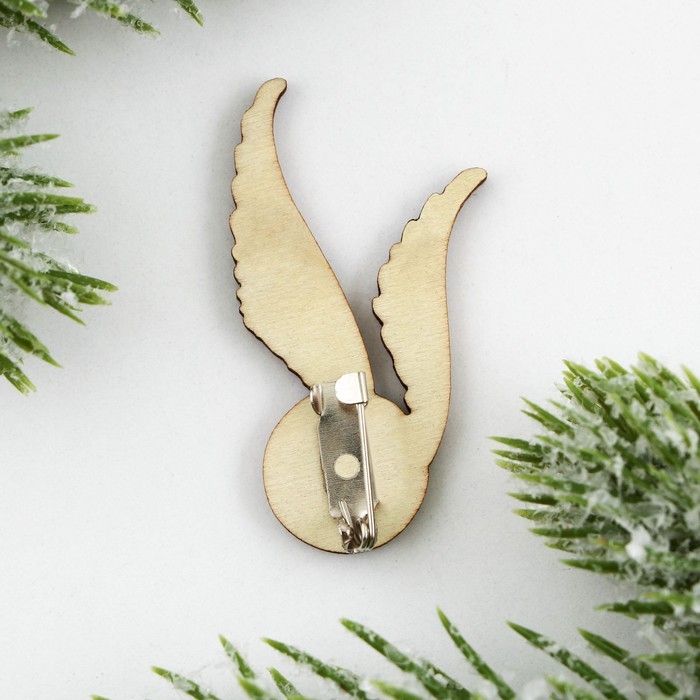 Значок в коробочке новогодний «Magic winter» на Новый год на Новый год, 4,2 х 2,5 см Значок в коробочке новогодний «Magic winter» на Новый год на Новый год, 4,2 х 2,5 см