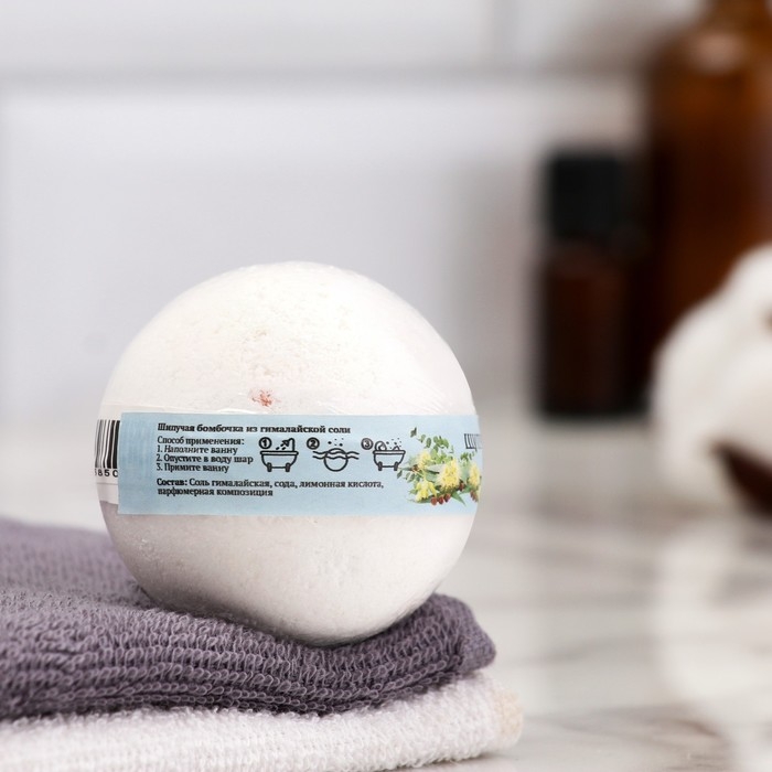 Бомбочка для ванны из гималайской соли Бомбочка для ванны из гималайской соли "Добропаровъ" с эфирным маслом эвкалипт,110 г