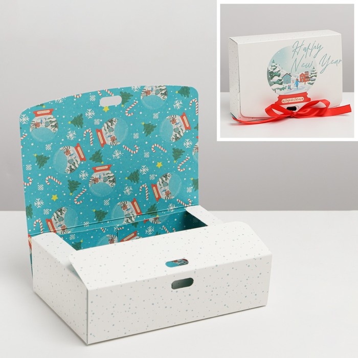 Коробка подарочная новогодняя складная двухсторонняя «Шар со снегом», 16.5 х 12.5 х 5 см, Новый год