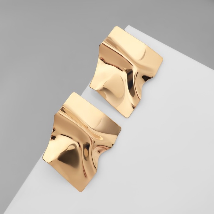 Серьги металл &laquo;Атмосфера&raquo; ромб мятый, цвет золото