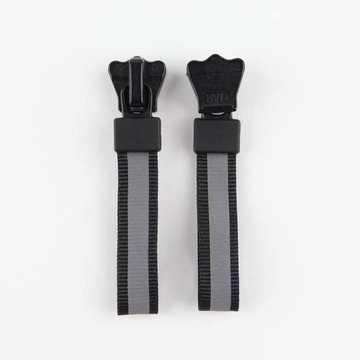 Бегунок автоматический светоотражающий для молнии «Трактор», №8, 10 шт, цвет чёрный Бегунок автоматический светоотражающий для молнии «Трактор», №8, 10 шт, цвет чёрный