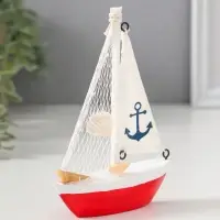 Сувенир дерево "Парусная лодка с якорем на парусе" бело-красный 11х2,5х14 см
