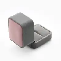 Футляр под кольцо, серьги &laquo;Геометрия&raquo;, бархатный, 5&times;5.5 см (&plusmn; 1 см), серо-розовый